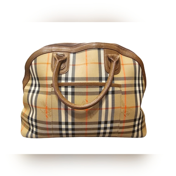 Burberrys Vintage Haymarket Check Crossbody Bag w/ COA - Picture 4 of 12